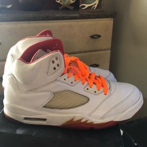 Air Jordan 5 retro sunset size 11.5